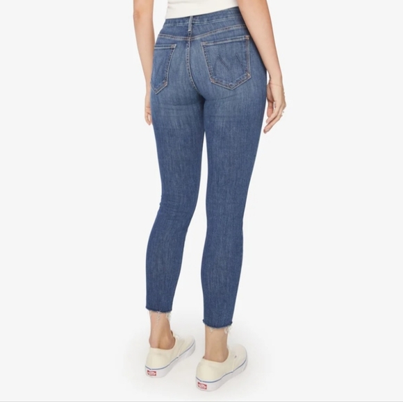 MOTHER Denim - MOTHER Jeans Looker Ankle Fray Skinny Jeans in Girl Crush Size 27